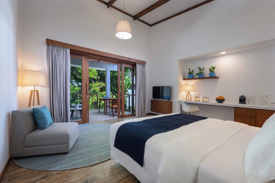 Egyptian cotton sheets, premium bedding, memory foam beds