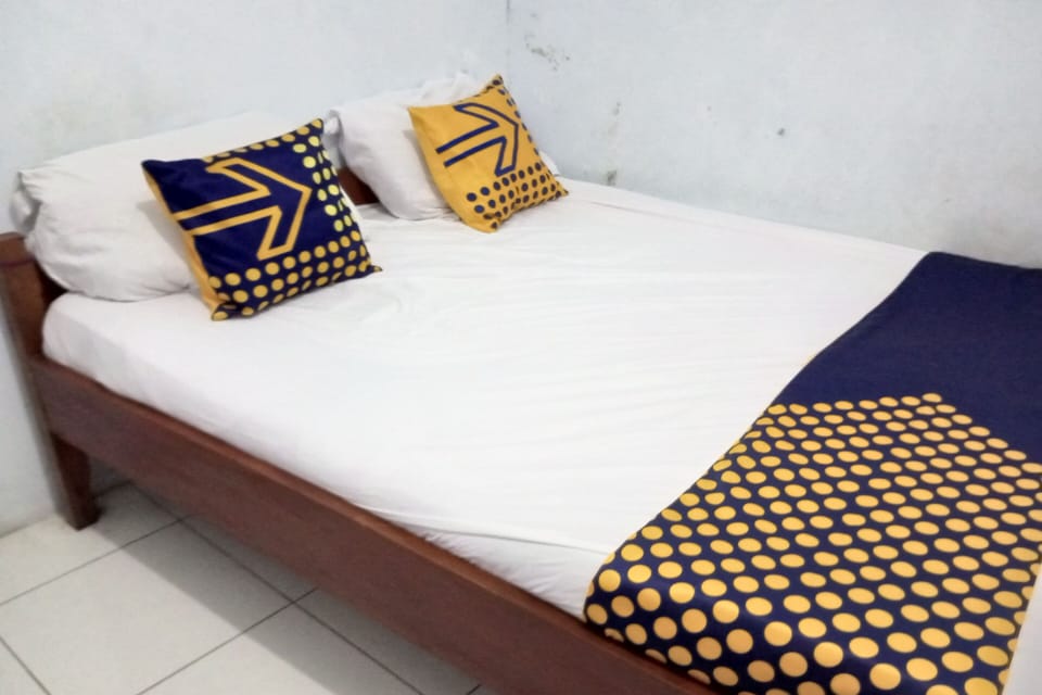 Economy Double Room | Free WiFi, bed sheets