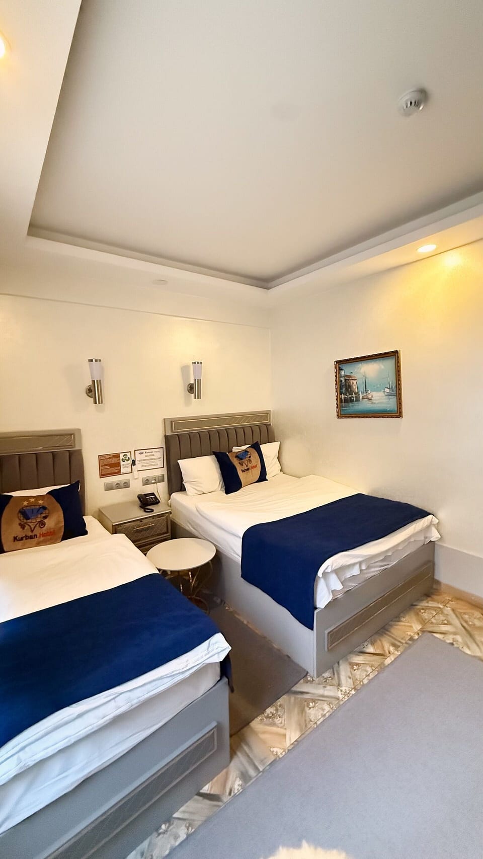 Premium bedding, in-room safe, free WiFi, bed sheets