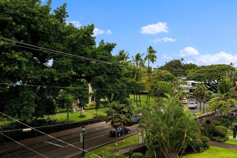 Condo, 2 Bedrooms | Property grounds