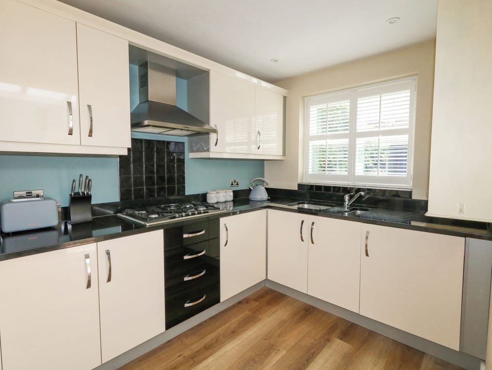 Fridge, dishwasher, electric kettle, toaster