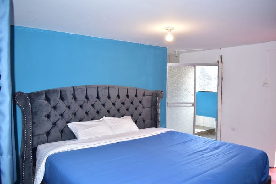 Basic Double Room Single Use | Laptop workspace, WiFi (free), individually furnished, bed sheets