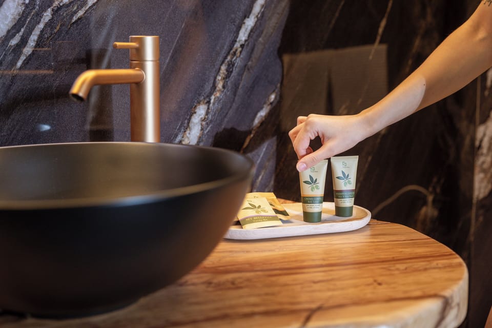 Egyptian cotton sheets, premium bedding, down comforters