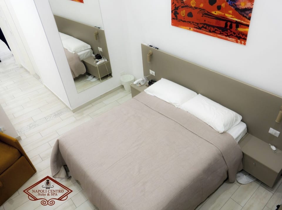 Frette Italian sheets, premium bedding, pillowtop beds, in-room safe