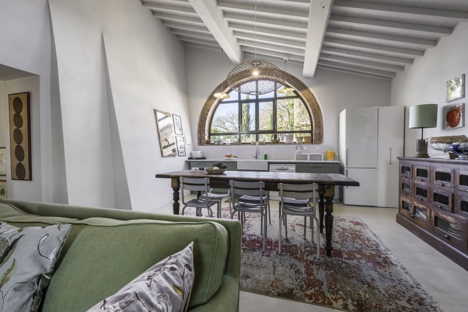 Apartment | Living area | TV