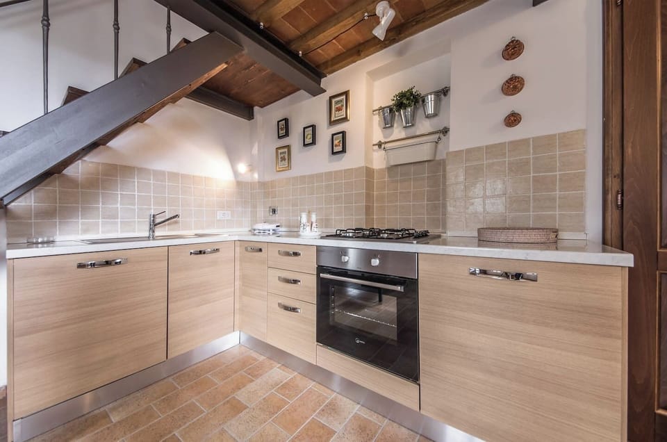 Villa | Private kitchen | Full-size fridge, microwave, oven, stovetop