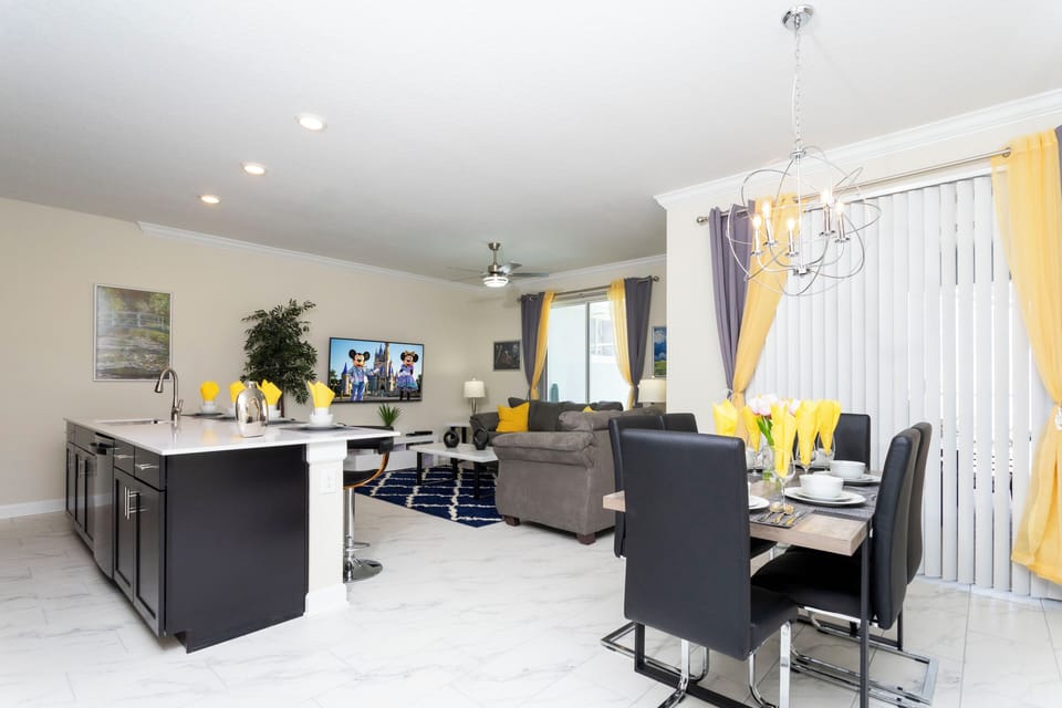 House | 4 bedrooms, desk, soundproofing, high-speed internet