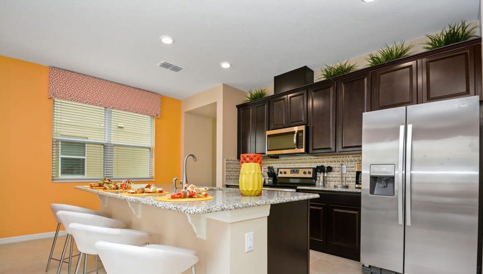 House | 4 bedrooms, high-speed internet