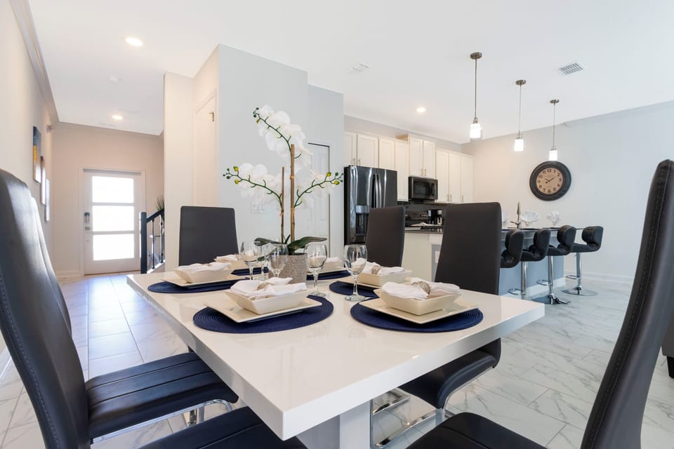 House | 4 bedrooms, desk, soundproofing, high-speed internet
