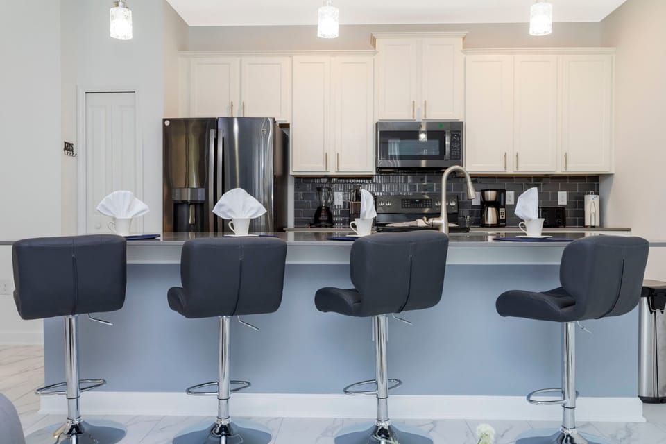 House | 4 bedrooms, desk, soundproofing, high-speed internet