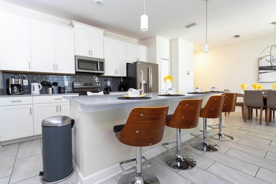 House | 4 bedrooms, Internet