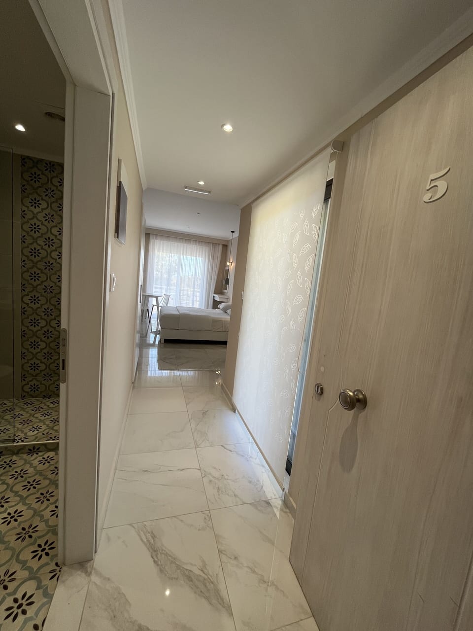 Junior Suite | In-room safe, iron/ironing board, free WiFi