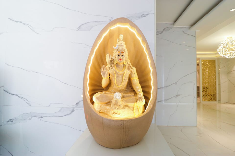 Concierge desk