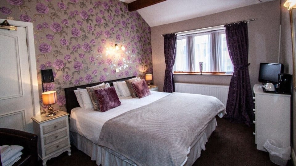 Double Room | Free WiFi