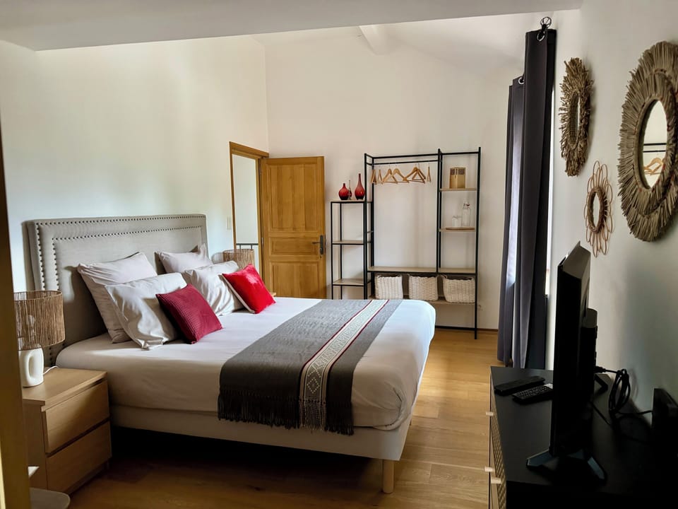Deluxe Room | Premium bedding, free WiFi, bed sheets