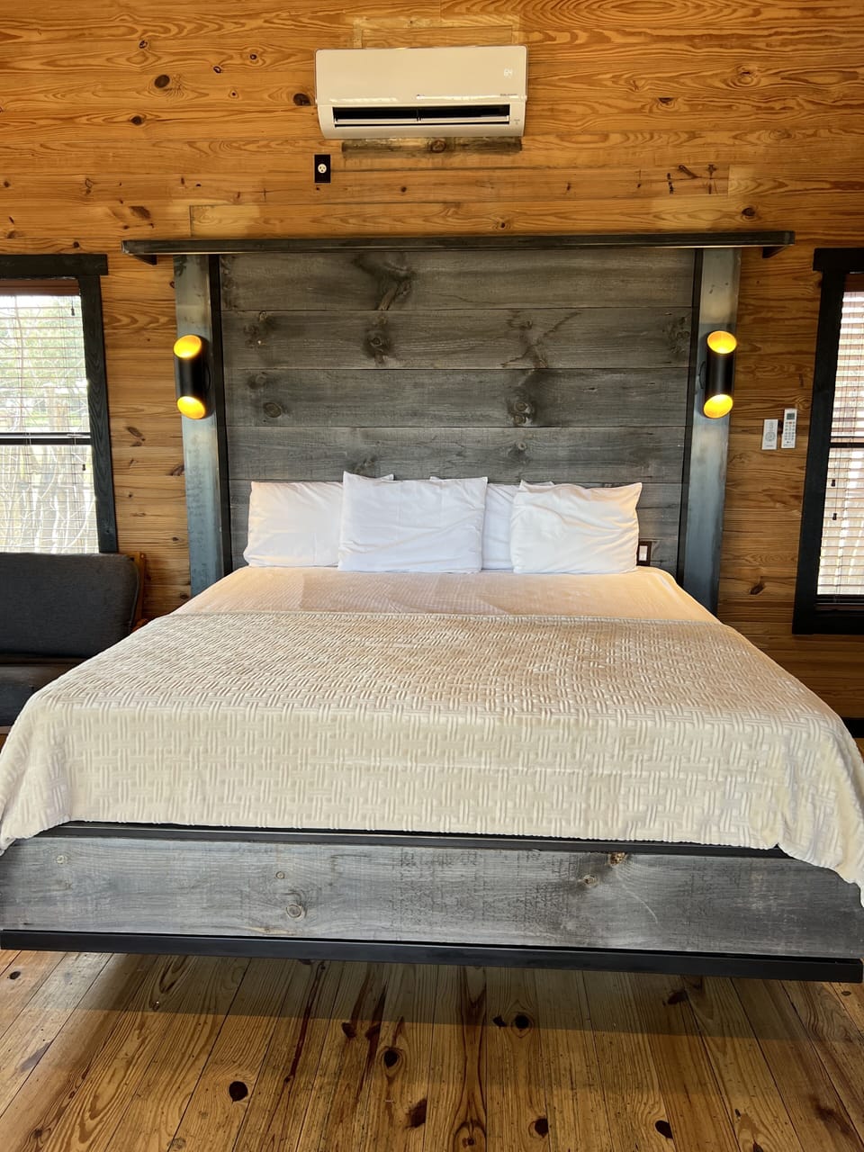 Guadalupe (Steep Stairs) | Blackout drapes, iron/ironing board, free WiFi, bed sheets