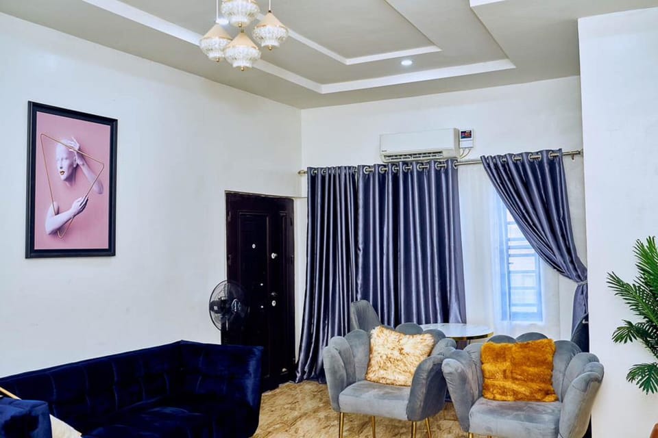 Deluxe Apartment | Living area