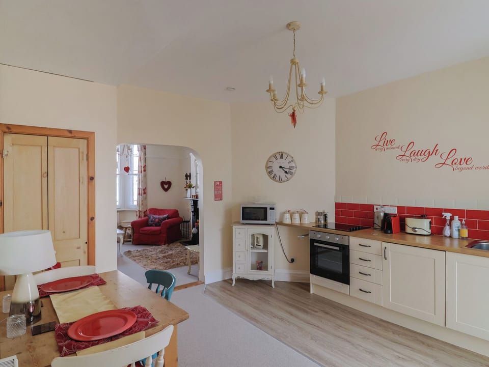 Cottage | Interior