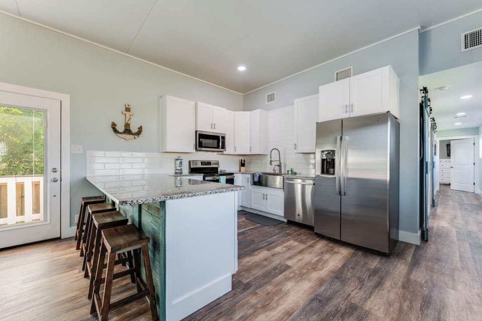 House (2 Bedrooms) | Property amenity