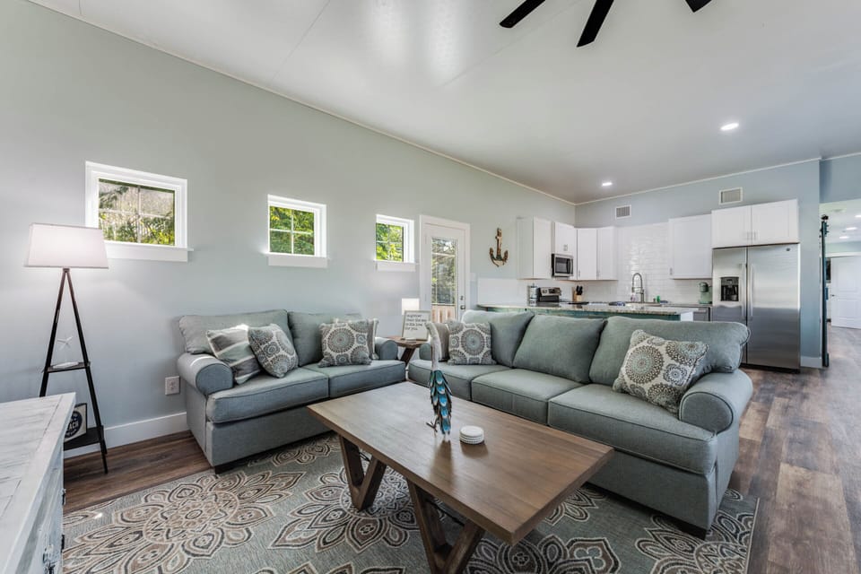 House (2 Bedrooms) | Front of property