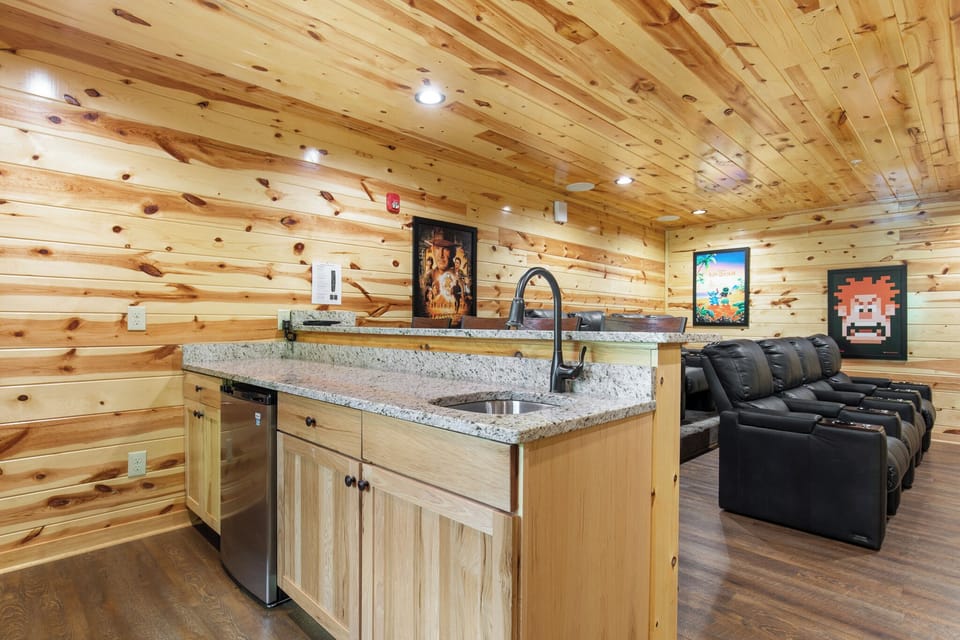 Studio (6 Bedrooms) | Property amenity