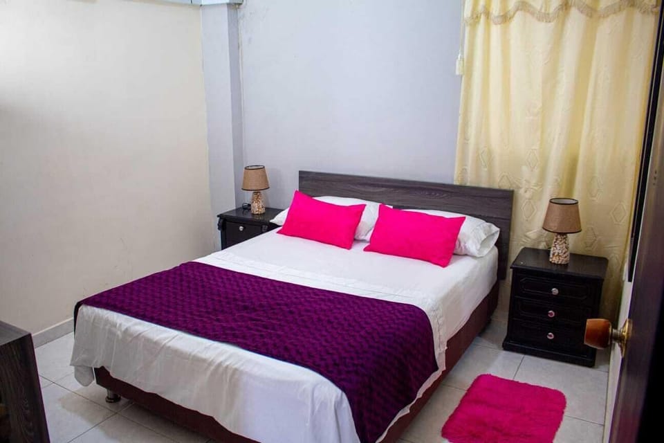 Deluxe Double Room | WiFi (free), bed sheets