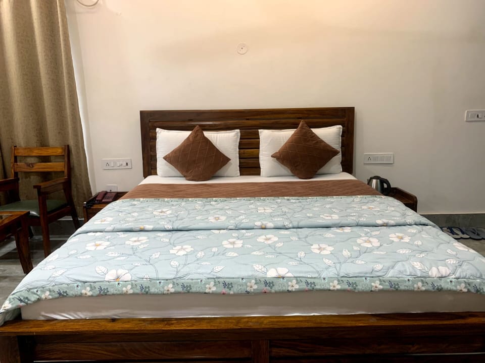Deluxe Room | 1 bedroom, free WiFi, bed sheets