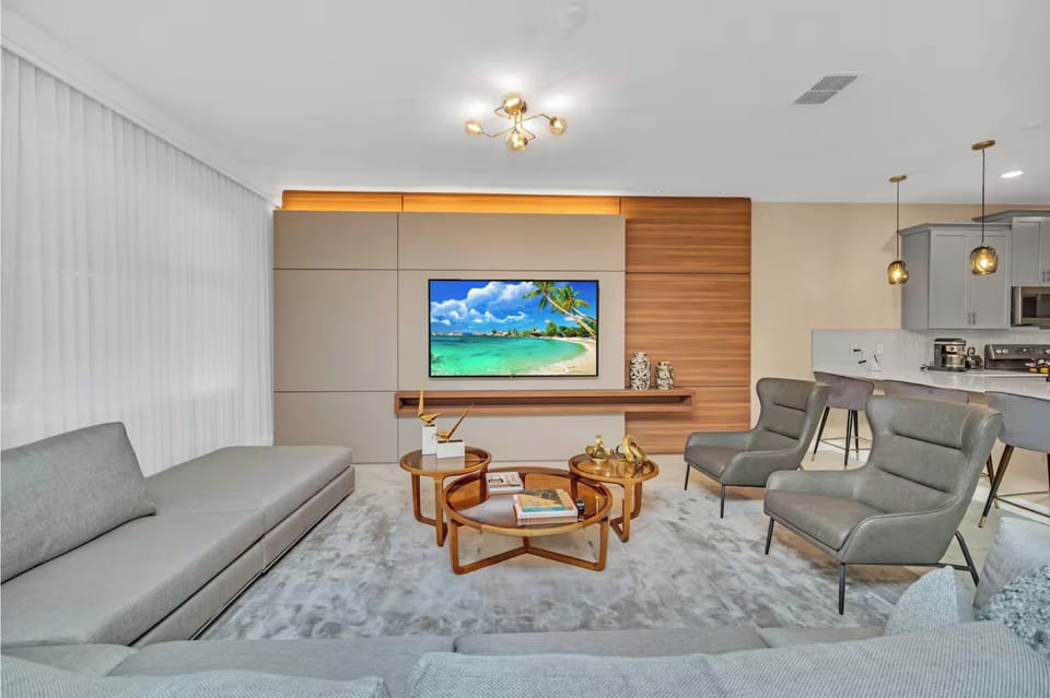 Family House | Living area | LCD TV