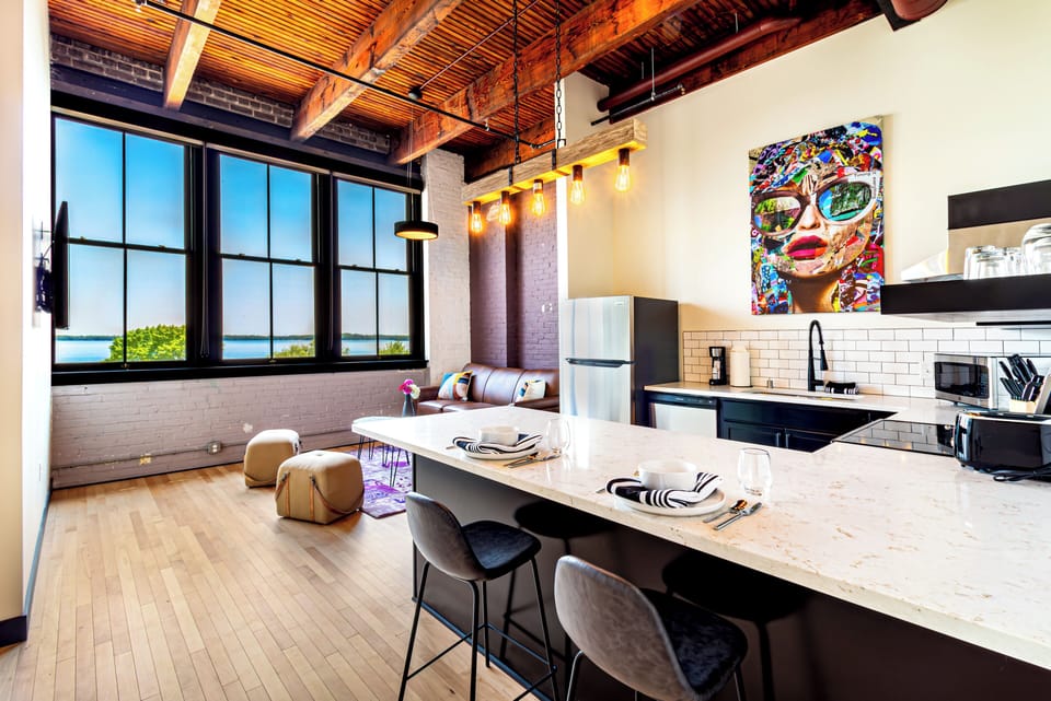 Executive Suite, Lake View | Private kitchen | Coffee/tea maker, full-size fridge, microwave, oven