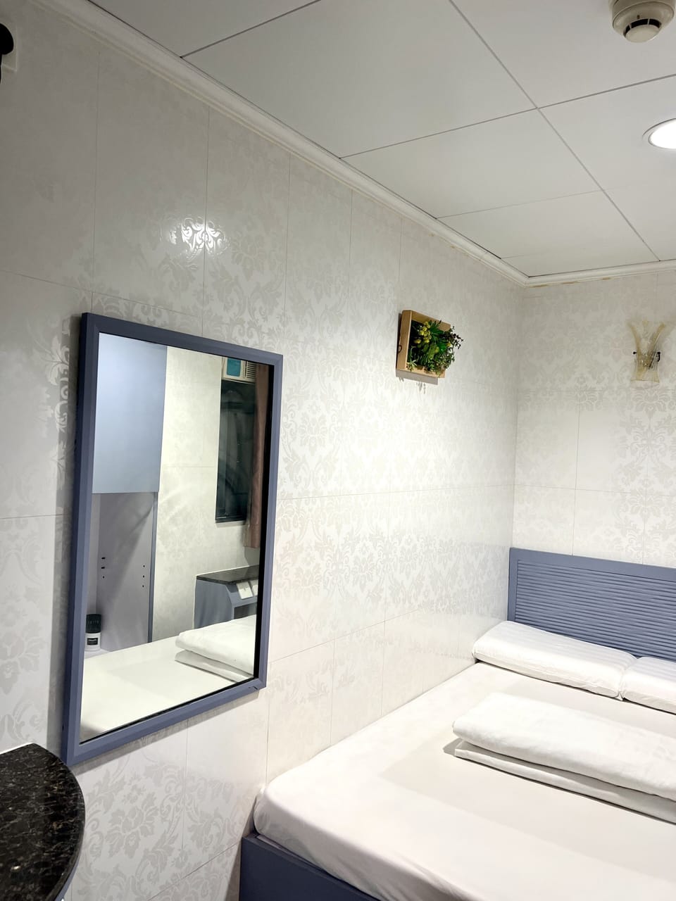 Standard Double Room | Blackout drapes, iron/ironing board, free WiFi