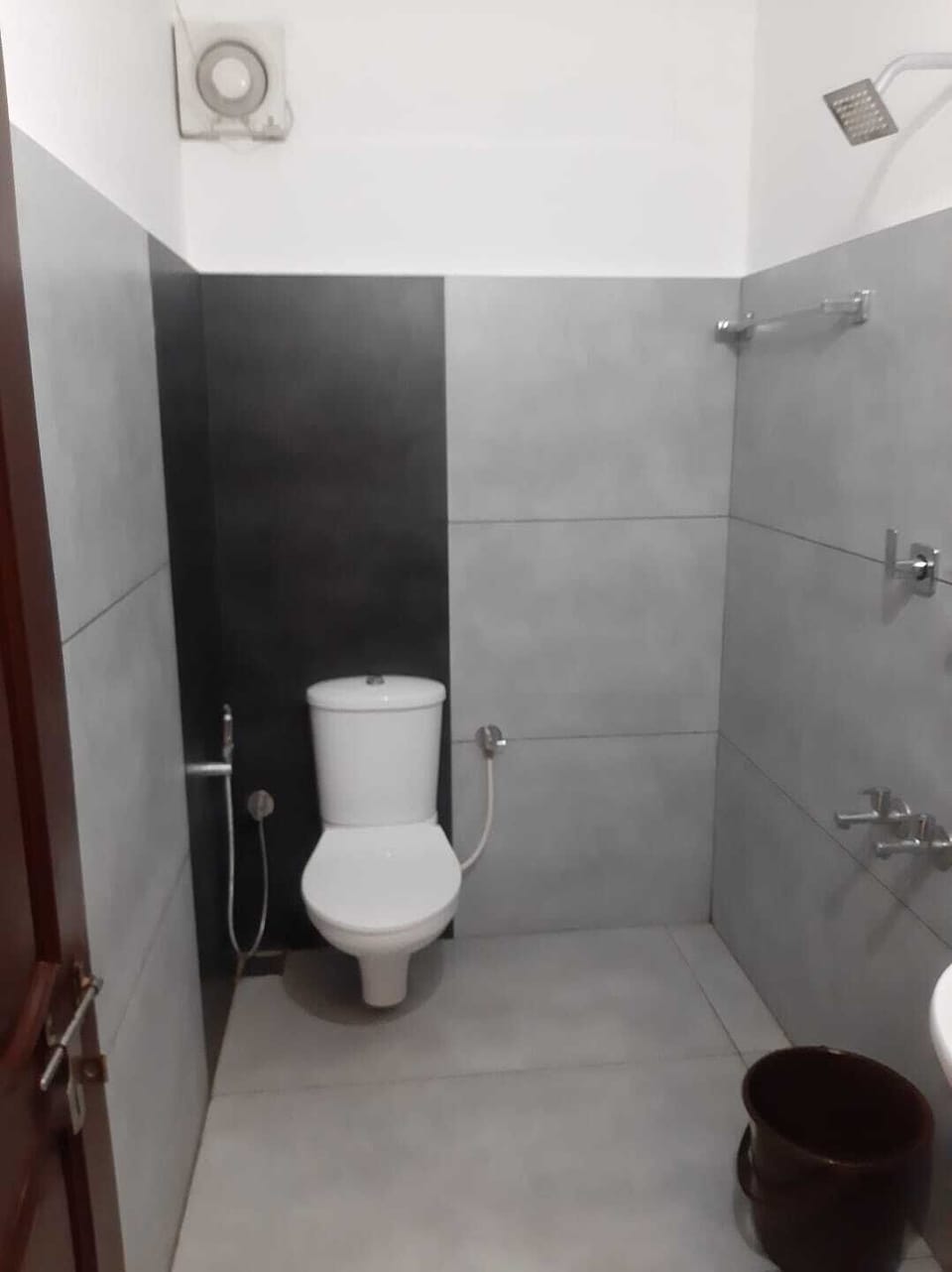 Classic Double Room | Bathroom