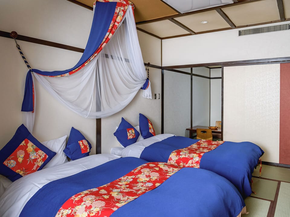 Standard Room with Tatami area, River View | In-room safe, iron/ironing board (on request), WiFi (free), bed sheets