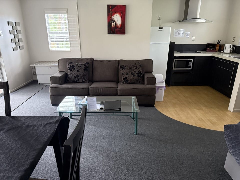 Family Room (1 BEDROOM FAMILY SPA UNIT) | Living area | TV, DVD player