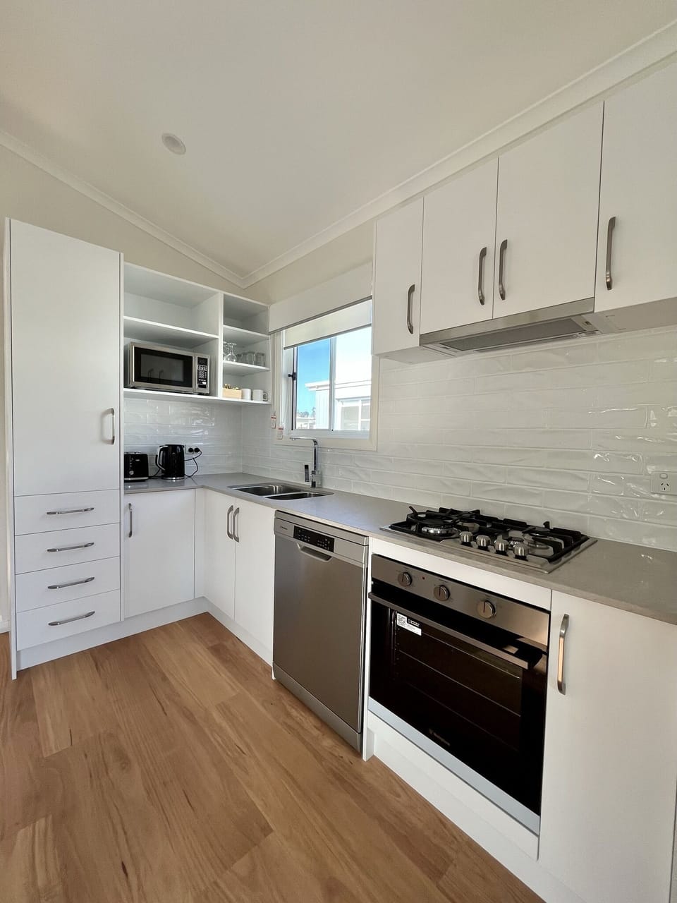 Pool View Cabins Sleeps 7 | Private kitchen | Full-size fridge, microwave, oven, stovetop