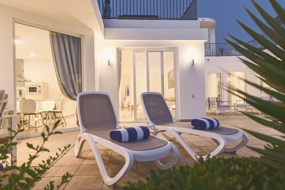 Sundeck