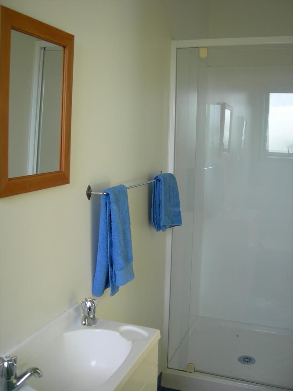 Hair dryer (on request), towels