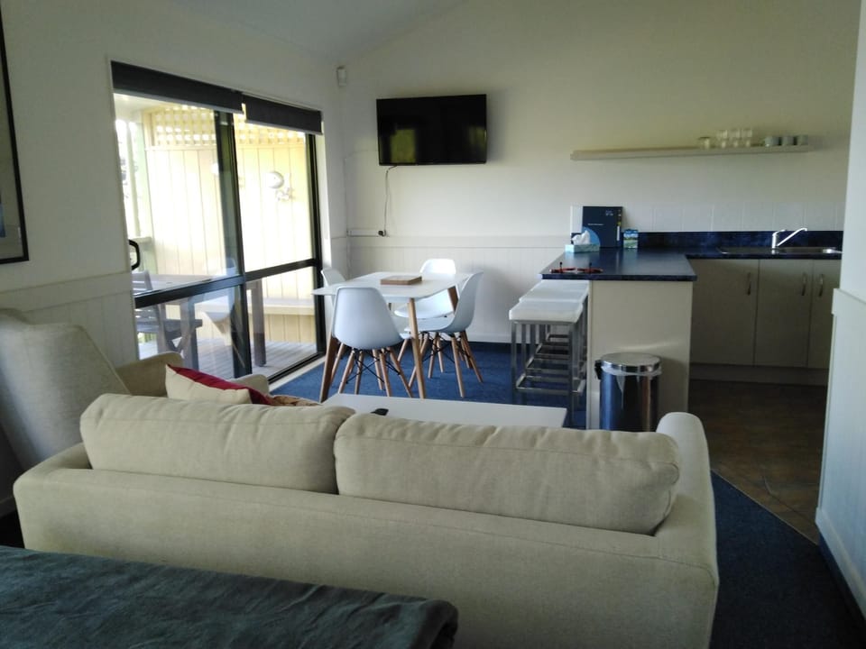 Seaview Villa 14 | Living room