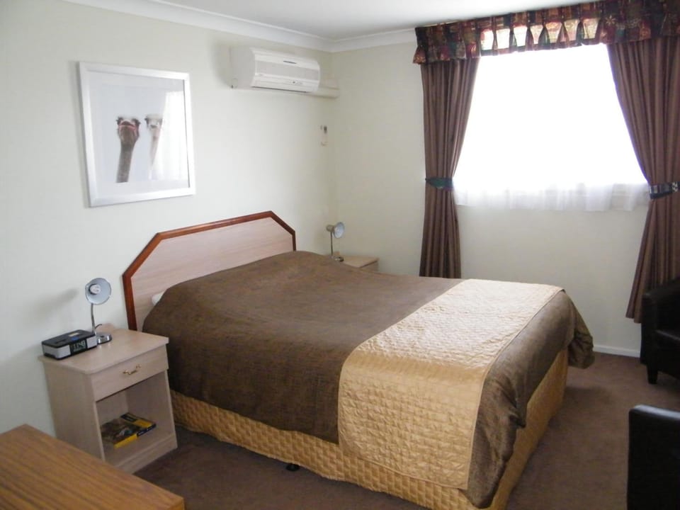 Iron/ironing board, cribs (free), WiFi (free), bed sheets