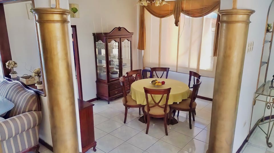 Family Villa | In-room dining
