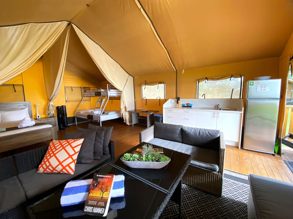 Family Tent | 2 bedrooms, iron/ironing board, free WiFi, bed sheets