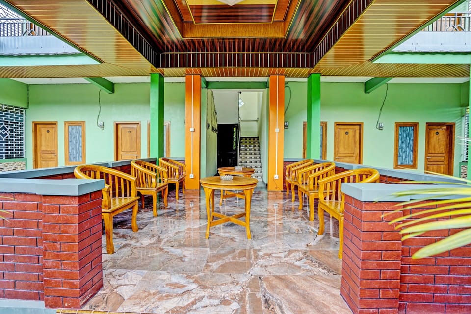 OYO Life 92043 Kost Barokah Syariah Madiun Hotel in East Java