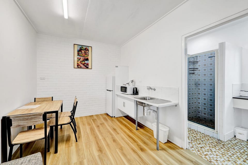 Family Room, Multiple Beds | Private kitchenette | Coffee/tea maker, fridge, microwave, electric kettle