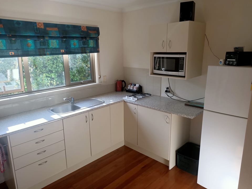 Standard Apartment, Multiple Bedrooms, Kitchen | Private kitchen | Coffee/tea maker, full-size fridge, microwave, electric kettle
