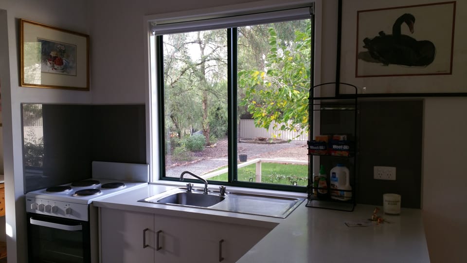 Family House, 3 Bedrooms | Private kitchen | Fridge, microwave, stovetop, coffee/tea maker