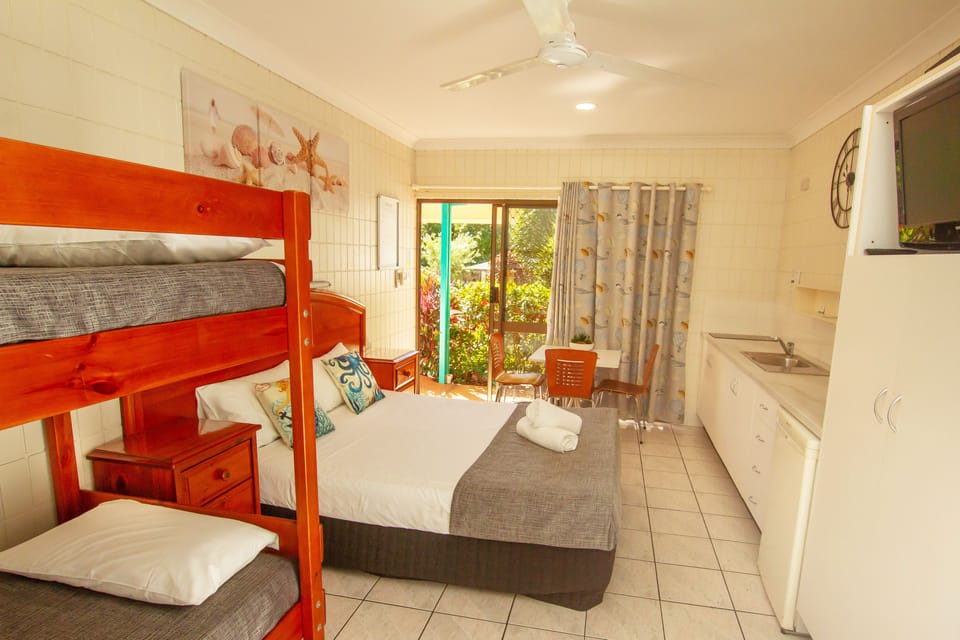 In-room safe, iron/ironing board (on request), WiFi (free), bed sheets