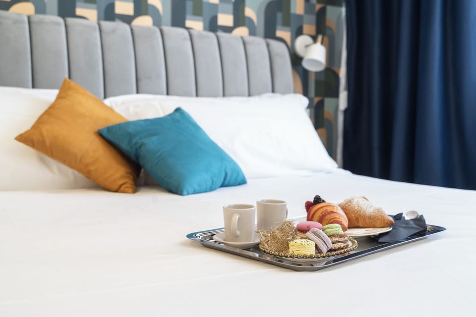 Superior Double or Twin Room | Egyptian cotton sheets, premium bedding, minibar, desk