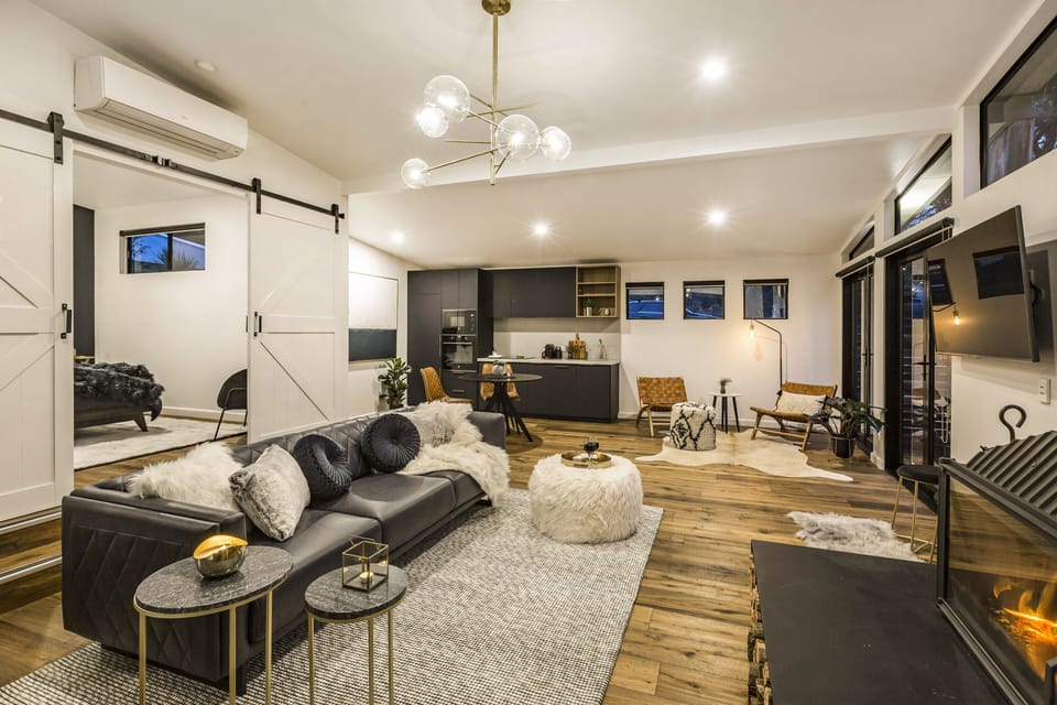 Plasma TV, fireplace, DVD player