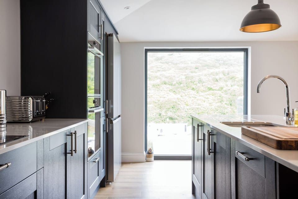 Fridge, dishwasher, electric kettle, toaster