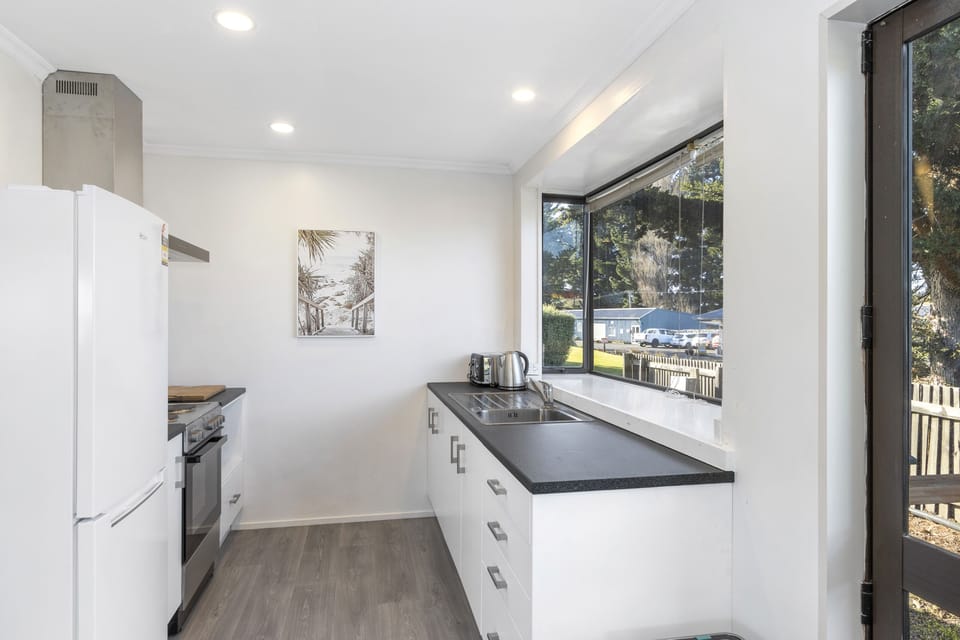 2 Bedroom House | Private kitchen | Electric kettle