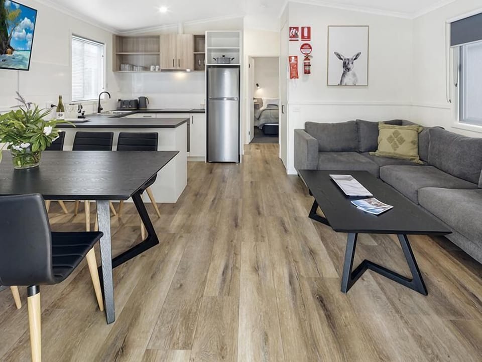 Premium Villa, 2 Bedrooms | Private kitchen